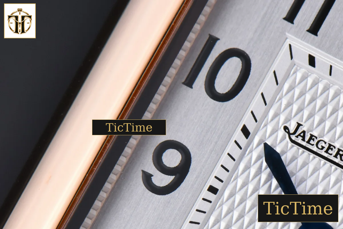 Master Reverso Tribute Small Seconds 30x47mm MGF RG White Square Dial Black Leather Strap A854A — foto 6
