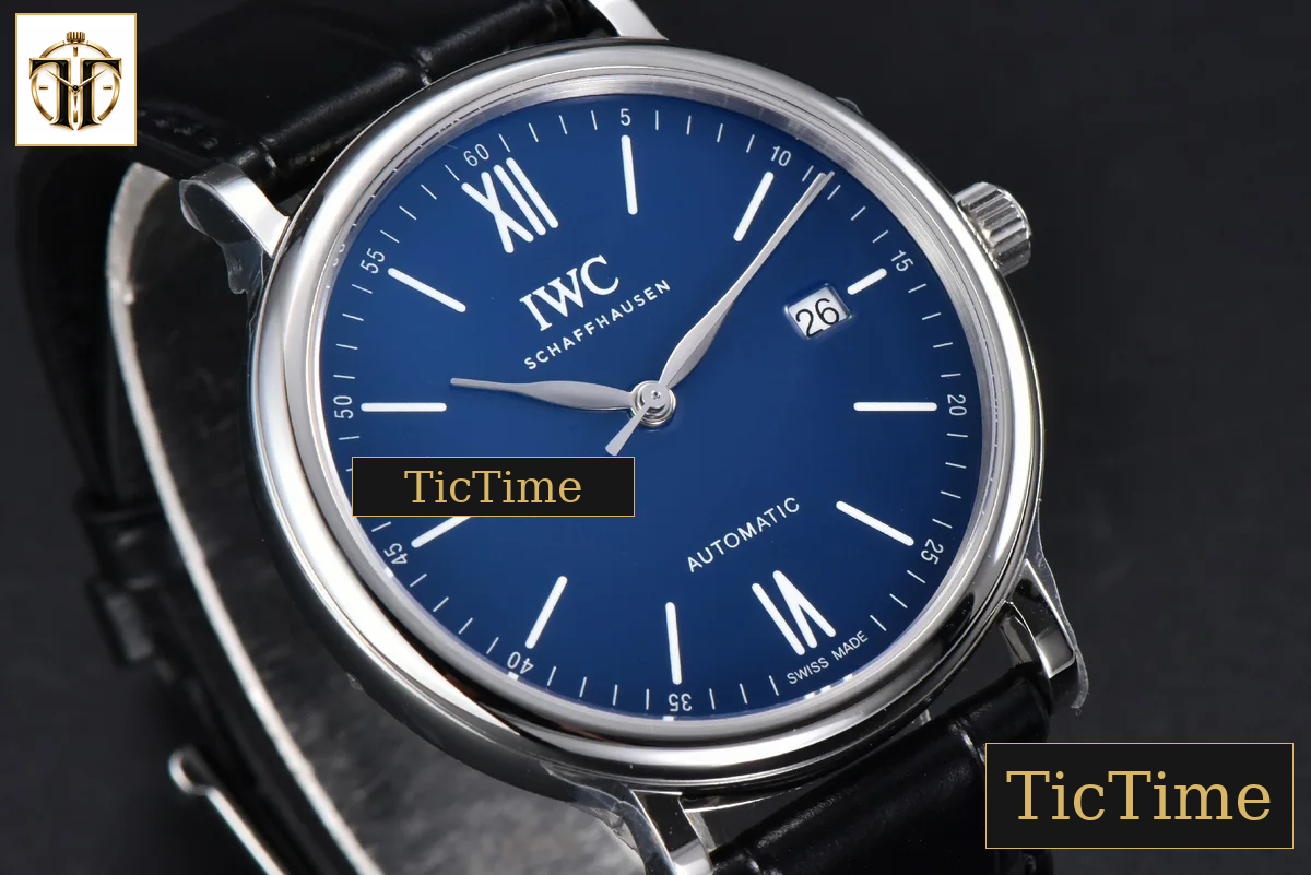 Portofino 40mm V7F Blue Dial Black Leather Strap A2892 — foto 12