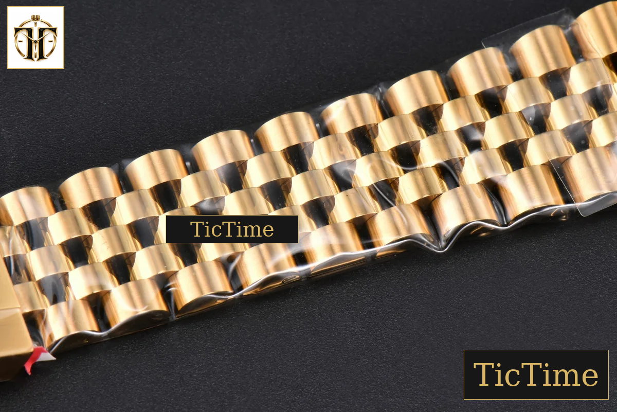 GMT Master II 126718 40mm Clean Factory YG Black/Gray Bezel Black Dial Jubilee Bracelet DD3285 — foto 34