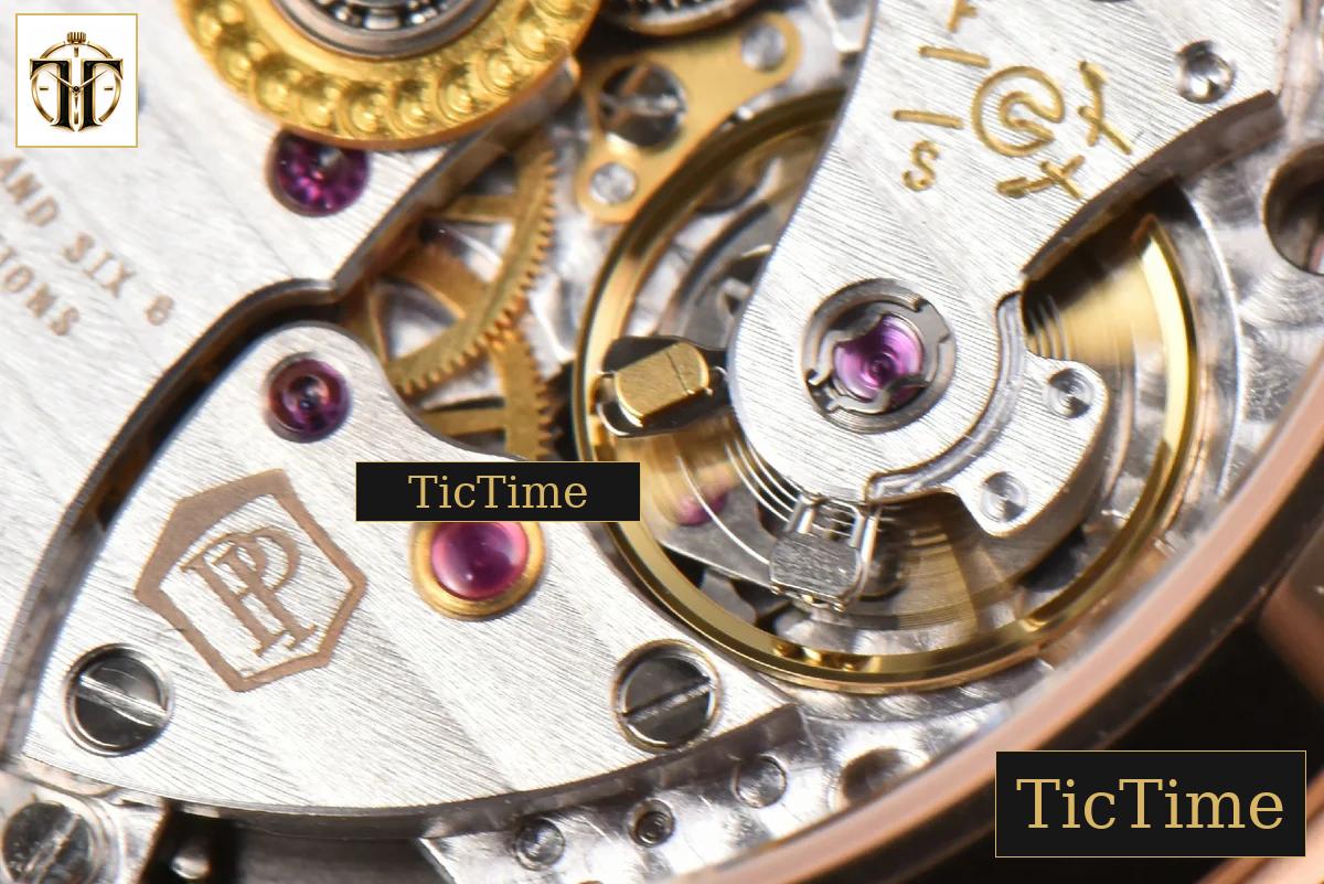 Nautilus Ladies 7118 35mm 3KF RG Rainbow Diamond RG Dial RG Bracelet 324CS — foto 24