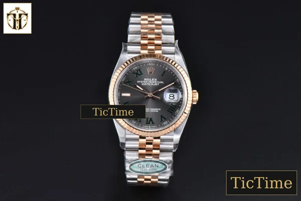 Foto frontal — DateJust 126231 36mm Clean Factory RG/SS Wimbledon Gray Dial Green Marker RG/SS Bracelet VR3235