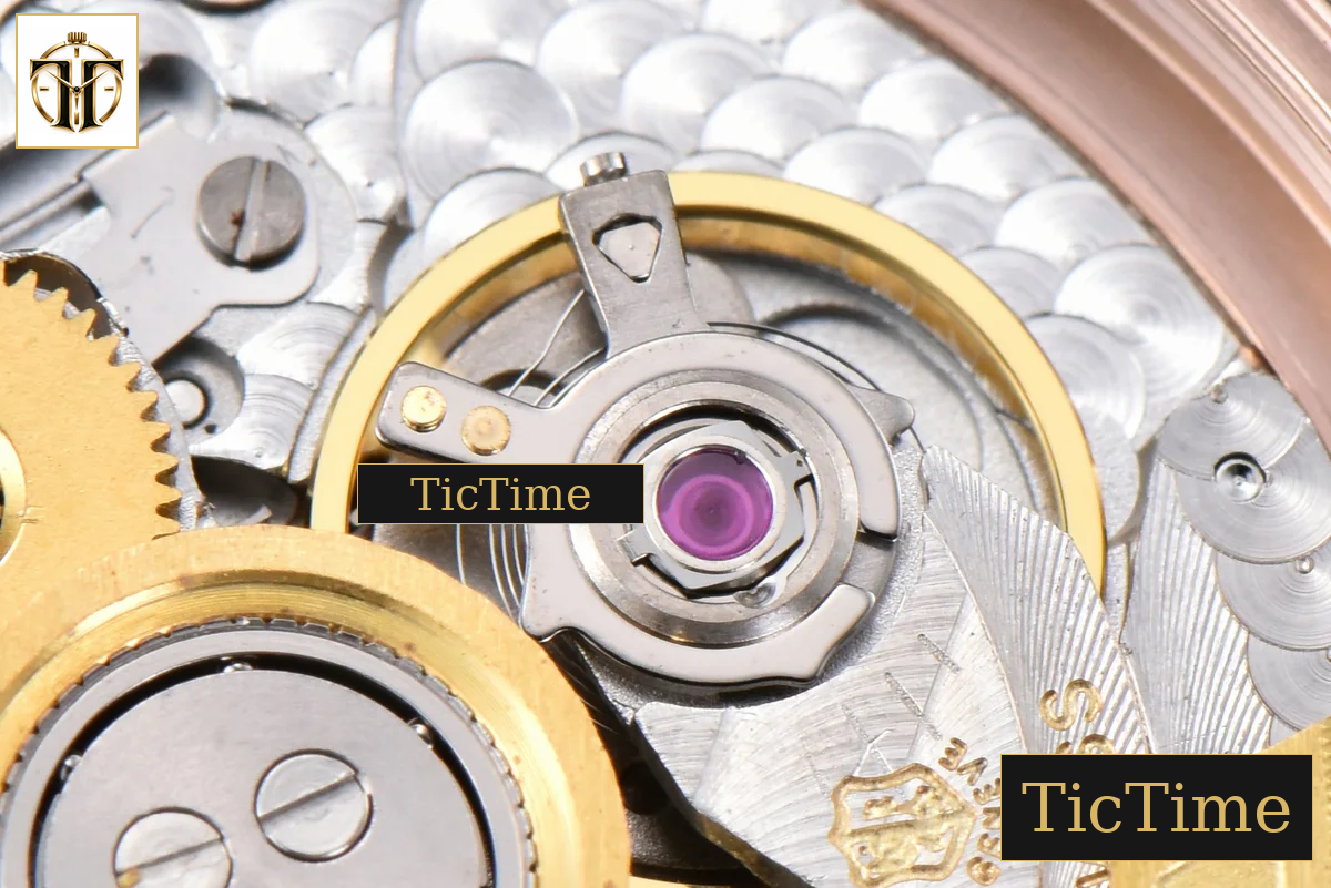 Traditionnelle 4010T 41mm MXF RG White Dial Brown Leather Strap A2460QCL — foto 20