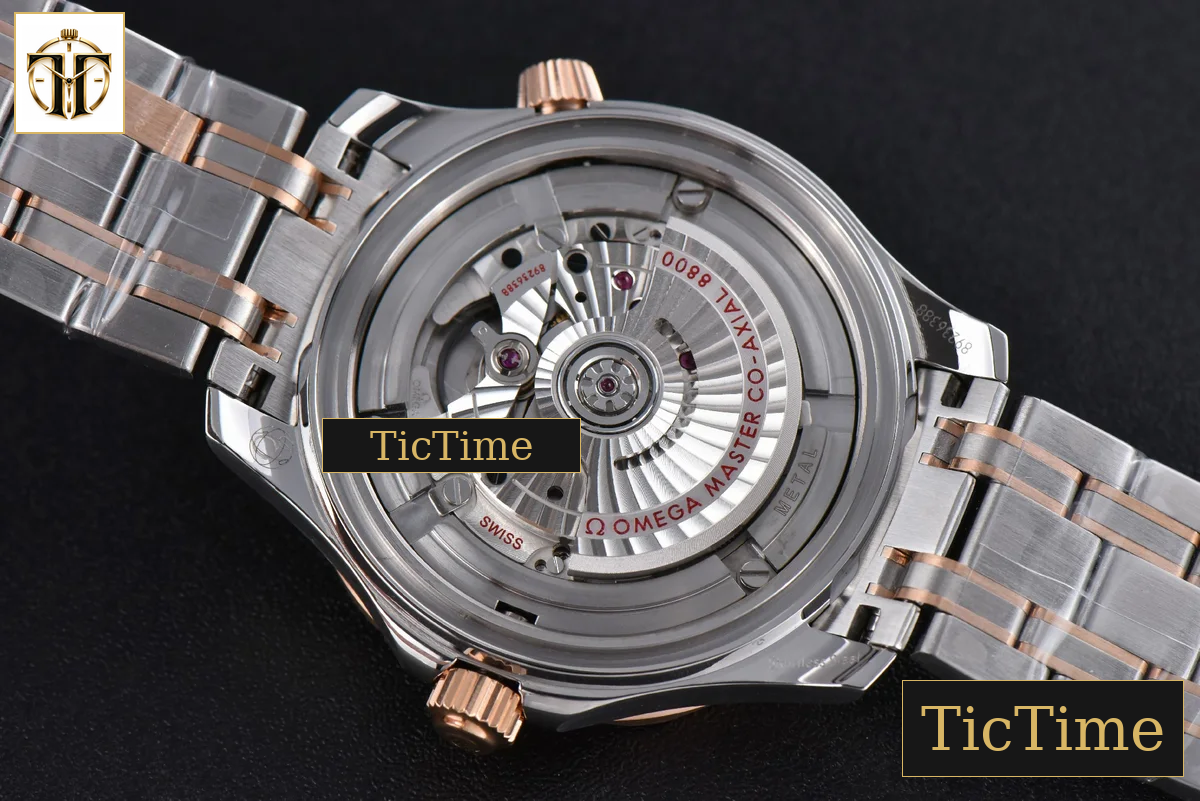 Seamaster Diver 42mm VSF RG/SS 300M Blue Dial RG/SS Bracelet A8800 — foto 16