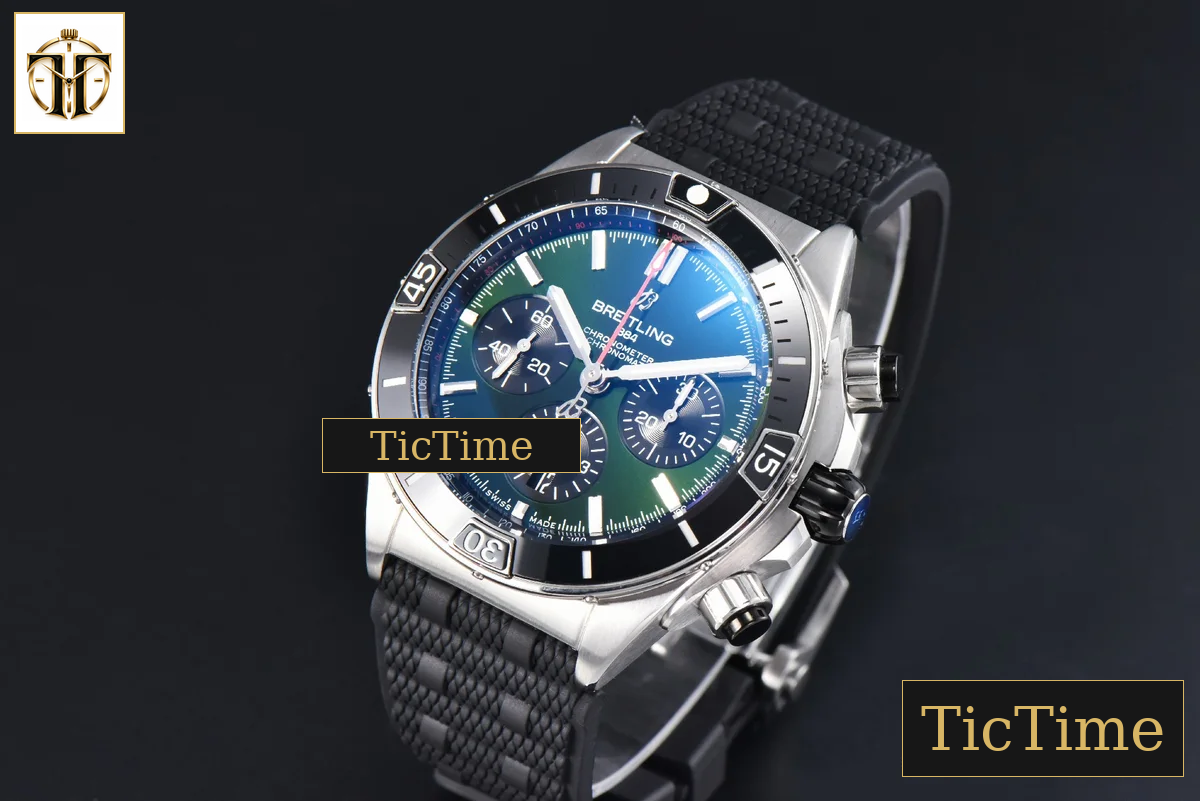 Chronomat B01 44mm BLSF Black Bezel Green Dial Rubber Strap 7750 — foto 4