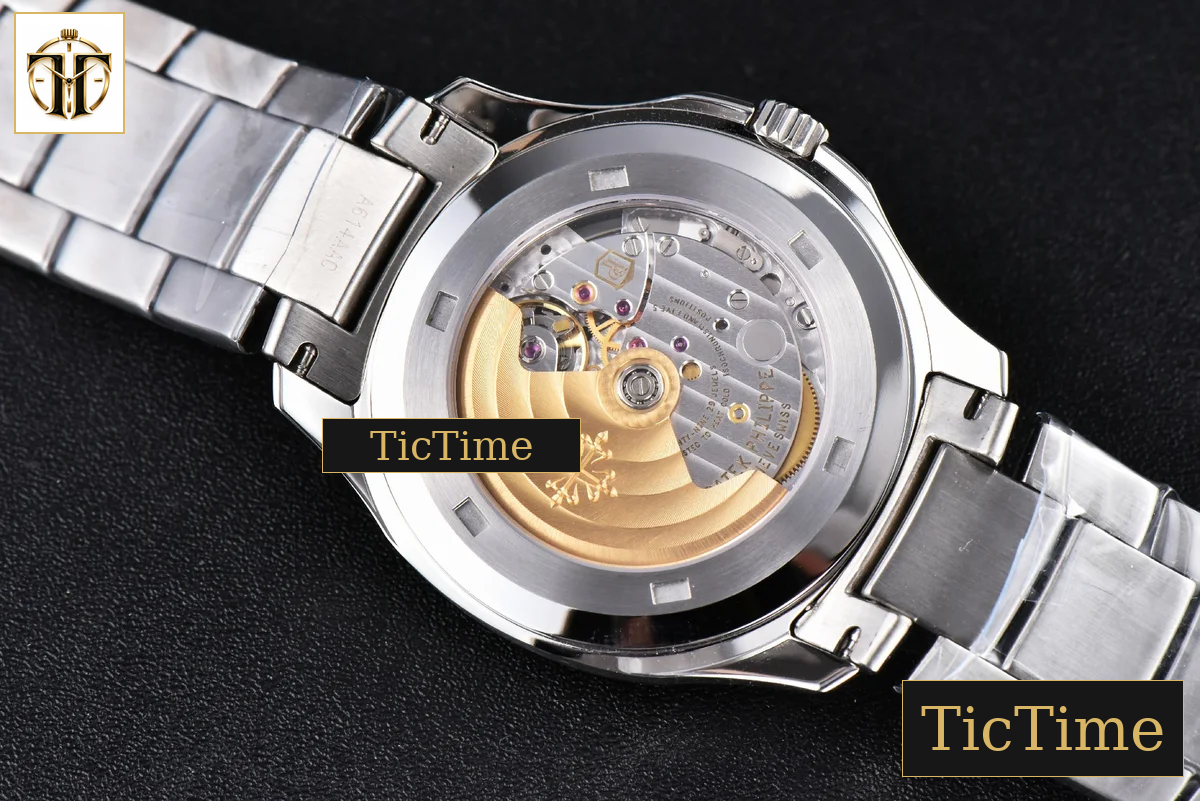 Aquanaut 5167 40mm 3KF Black Dial SS Bracelet V3 A330 — foto 17