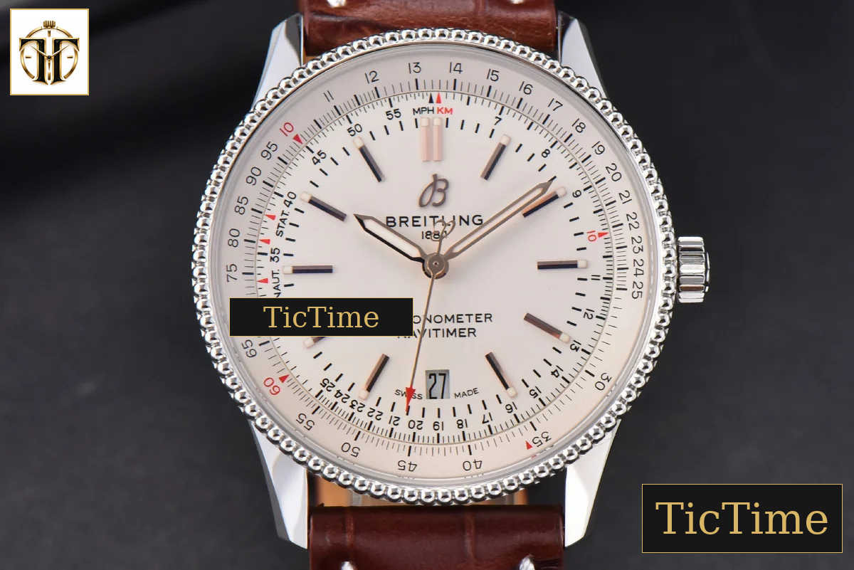 Navitimer 41mm V7F White Dial Brown Leather Strap A2824 — foto 19