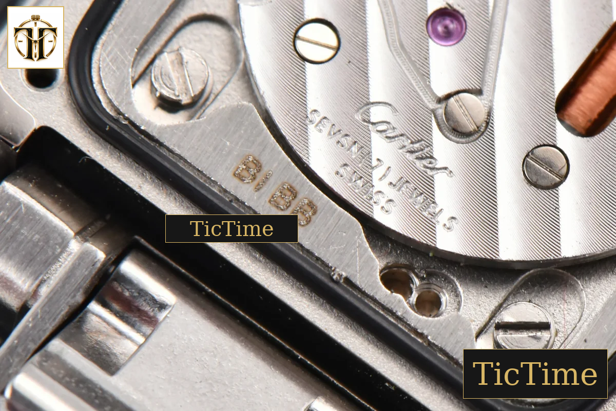 Tank Must Small 29.5mmx22mm K11F White Dial SS Bracelet Ronda Quartz — foto 20