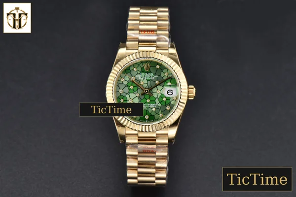 Foto frontal — DateJust 904L 31mm GMF YG Fluted Bezel Green Flowers Dial President Bracelet A2824