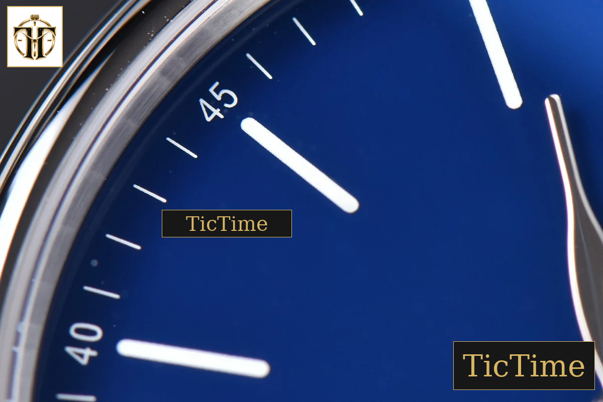 Portofino ‘150 Years’ 40mm V7F Blue Dial Silver Markers Black Leather Strap / A2892 — foto 6