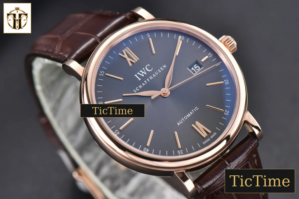 Portofino ‘150 Years’ 40mm V7F RG Gray Dial RG Markers Brown Leather Strap / A2892 — foto 11