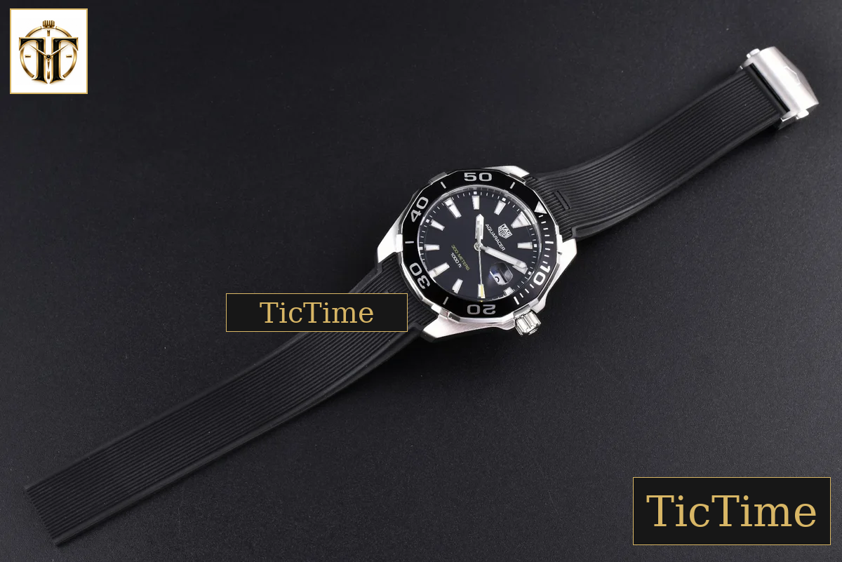 Aquaracer 300M 43mm OF Black Dial Rubber Strap Quartz — foto 24