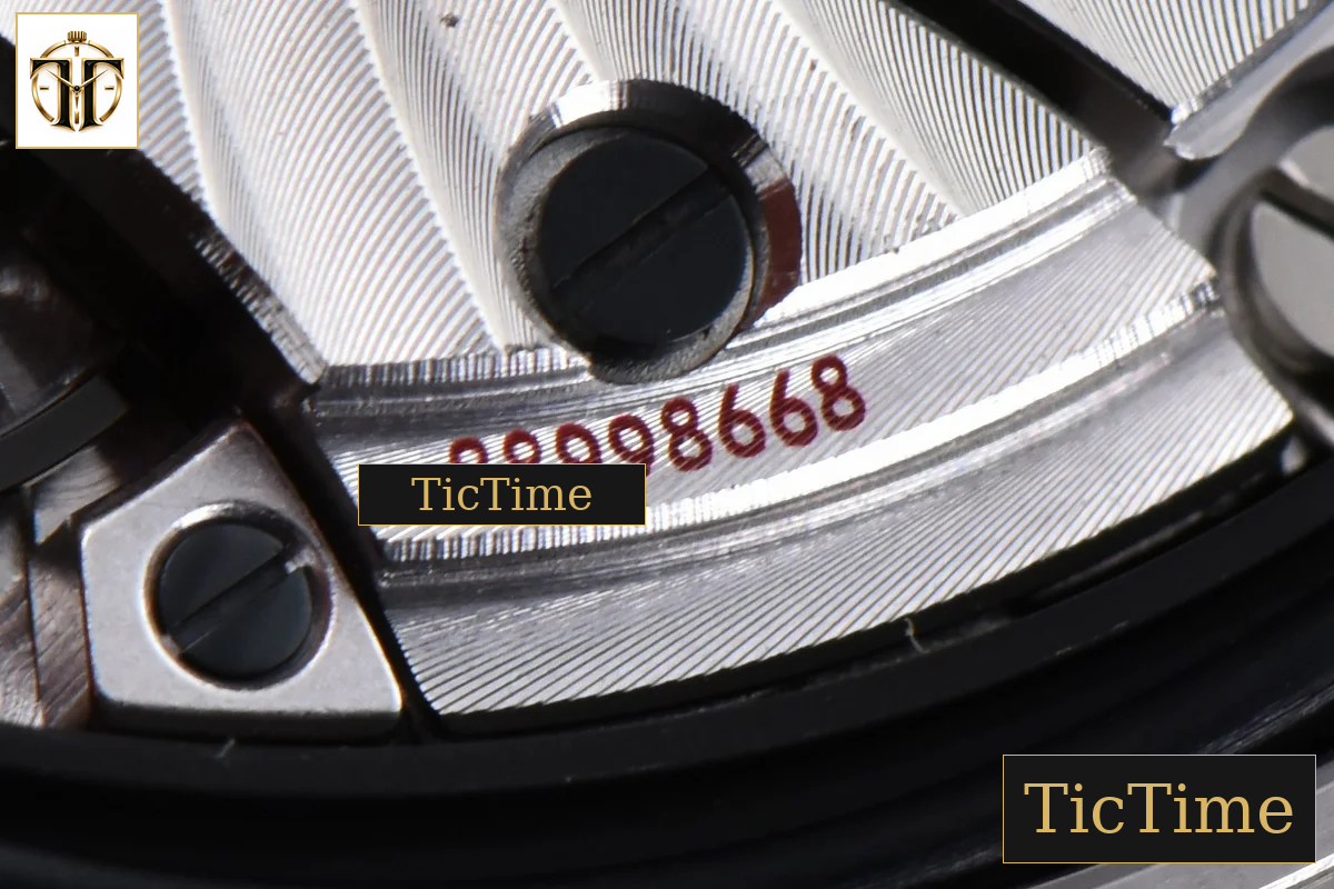Aqua Terra 150M 41mm VSF SS Black Smooth Dial Silver Hand SS Bracelet A8900 — foto 24