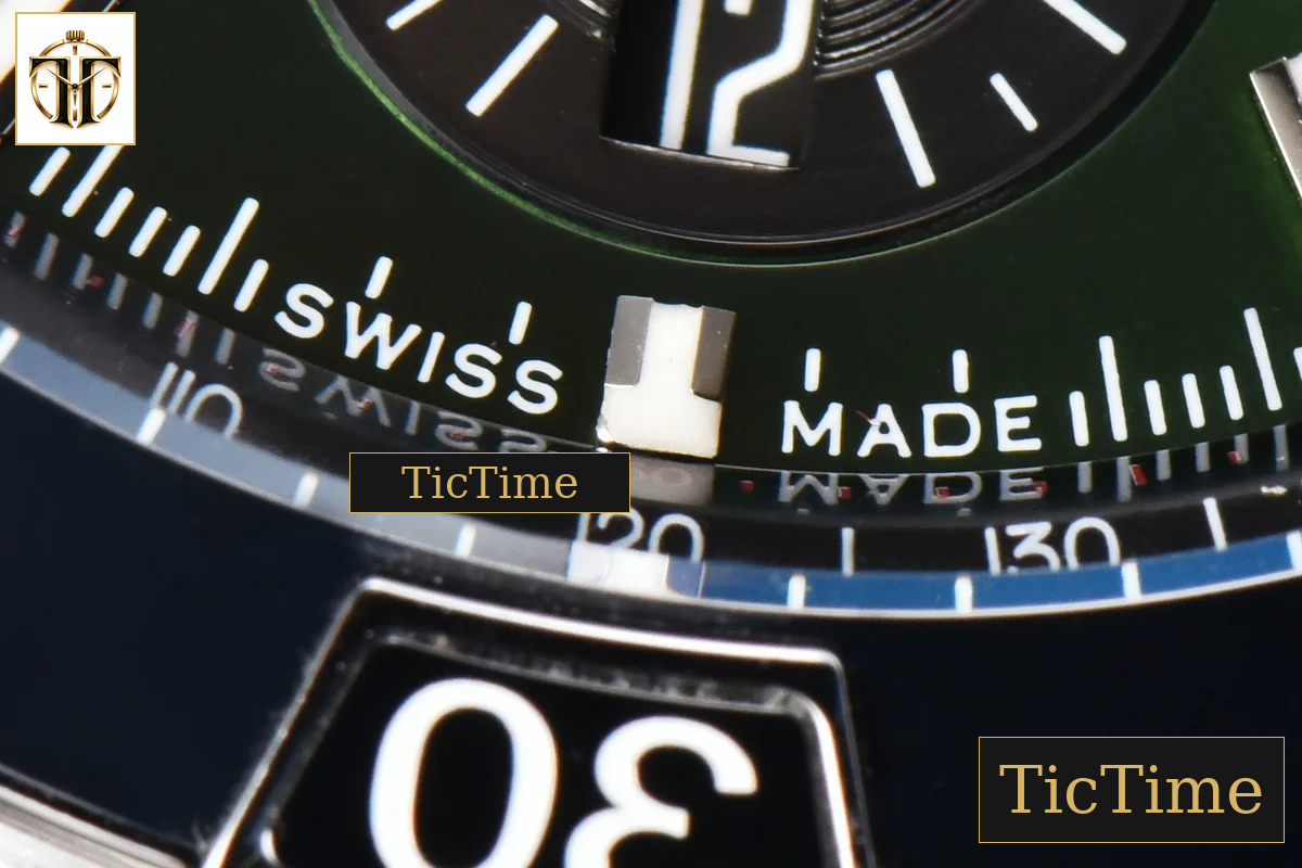 Chronomat B01 44mm BLSF Black Bezel Green Dial Rubber Strap 7750 — foto 9