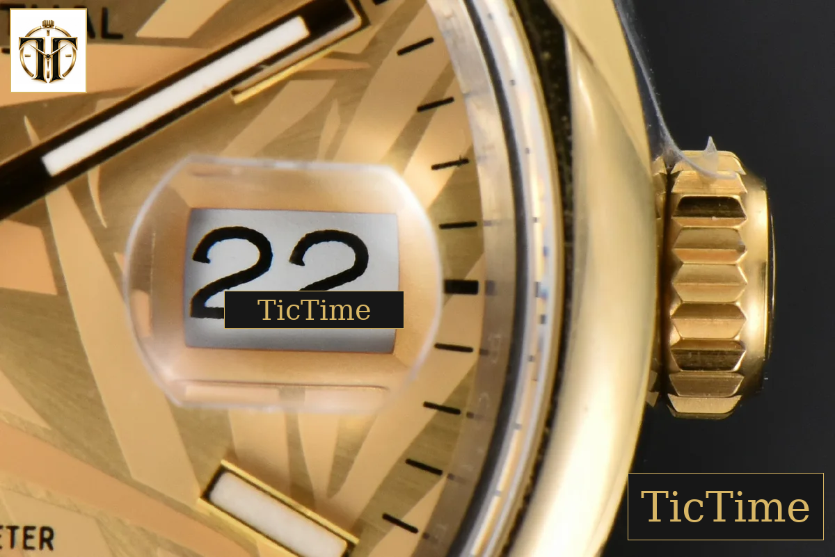 DateJust 36mm BPF YG/SS Smooth YG Plam Dial Jubilee Bracelet A2824 — foto 9