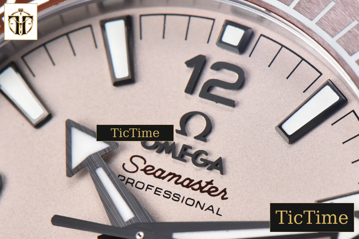 Planet Ocean 43.5mm VSF Brown Salmon Dial Rubber Strap A8900 — foto 9