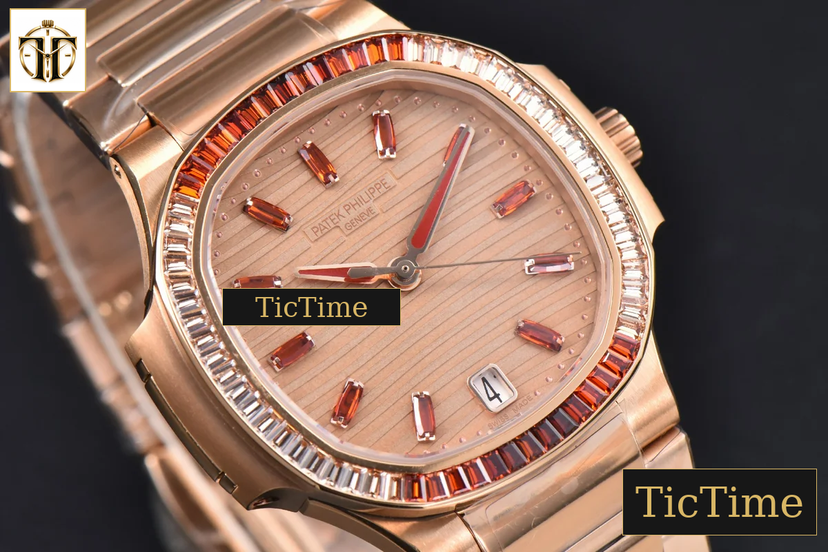 Nautilus Ladies 7118 35mm 3KF RG Rainbow Diamond RG Dial RG Bracelet 324CS — foto 11