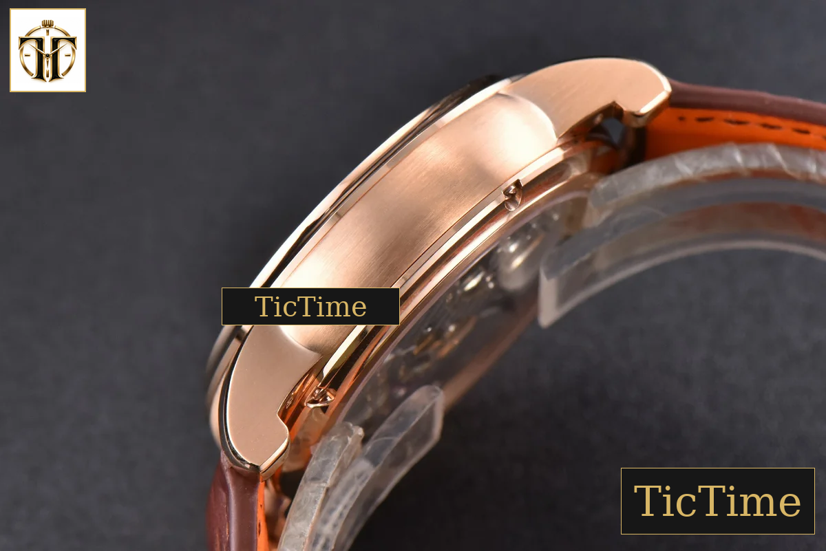Hommage Flying Tourbillon RDDBHO0568 43mm JBF RG White/RG Dial Brown Croc Leather Strap — foto 14