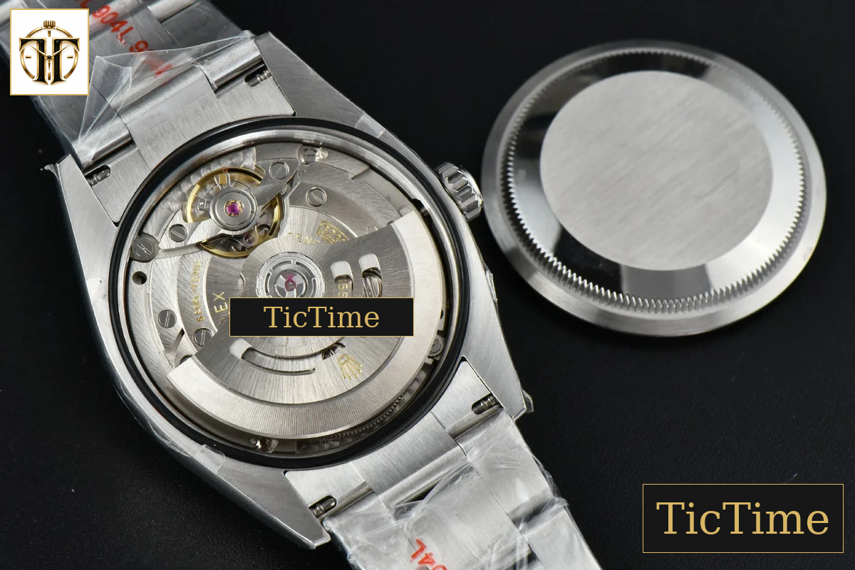 Oyster Perpetual 126000 36mm EWF Green Dial SS Bracelet A3230 — foto 24