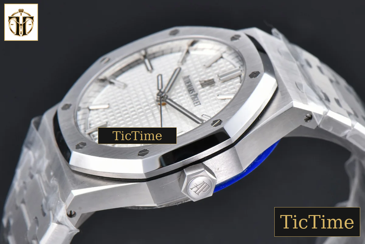 Royal Oak 15500 41mm APSF White Textured Dial SS Bracelet V2 A4302 — foto 11
