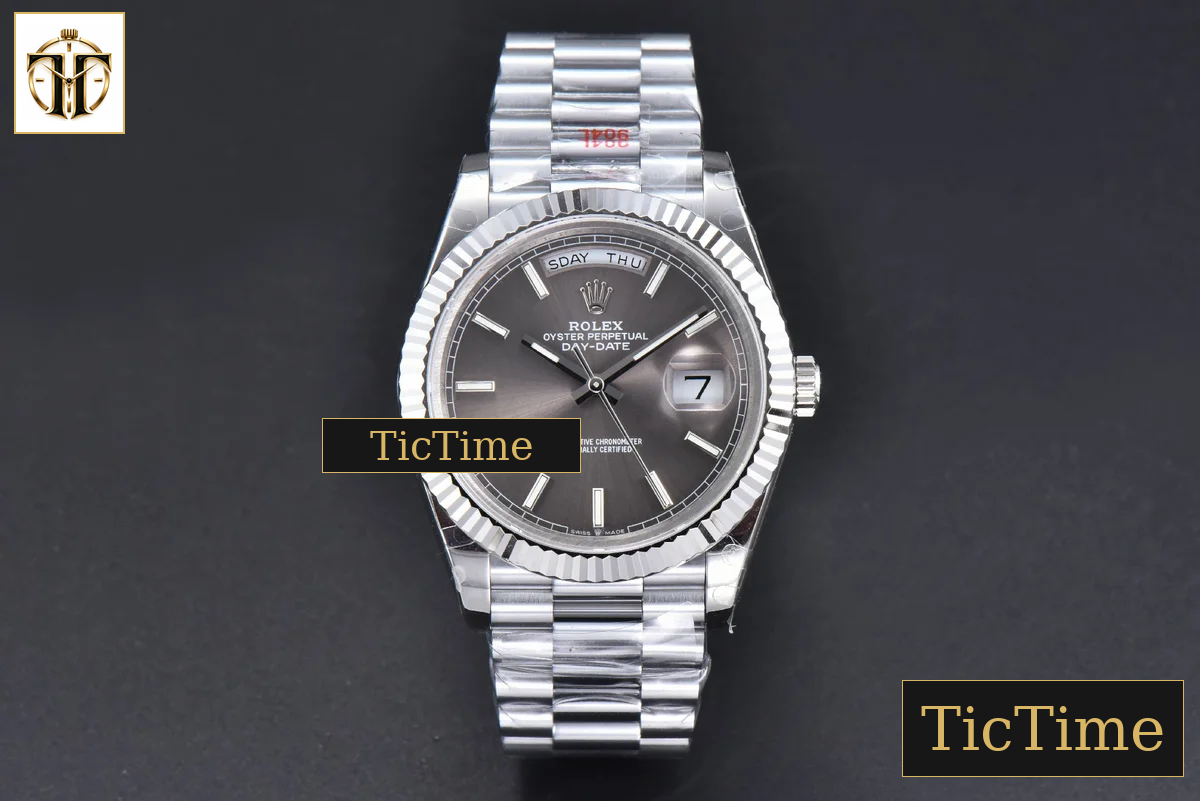 DayDate 40mm GMF Gray Dial Lume Marker President Bracelet A2836 — foto 3
