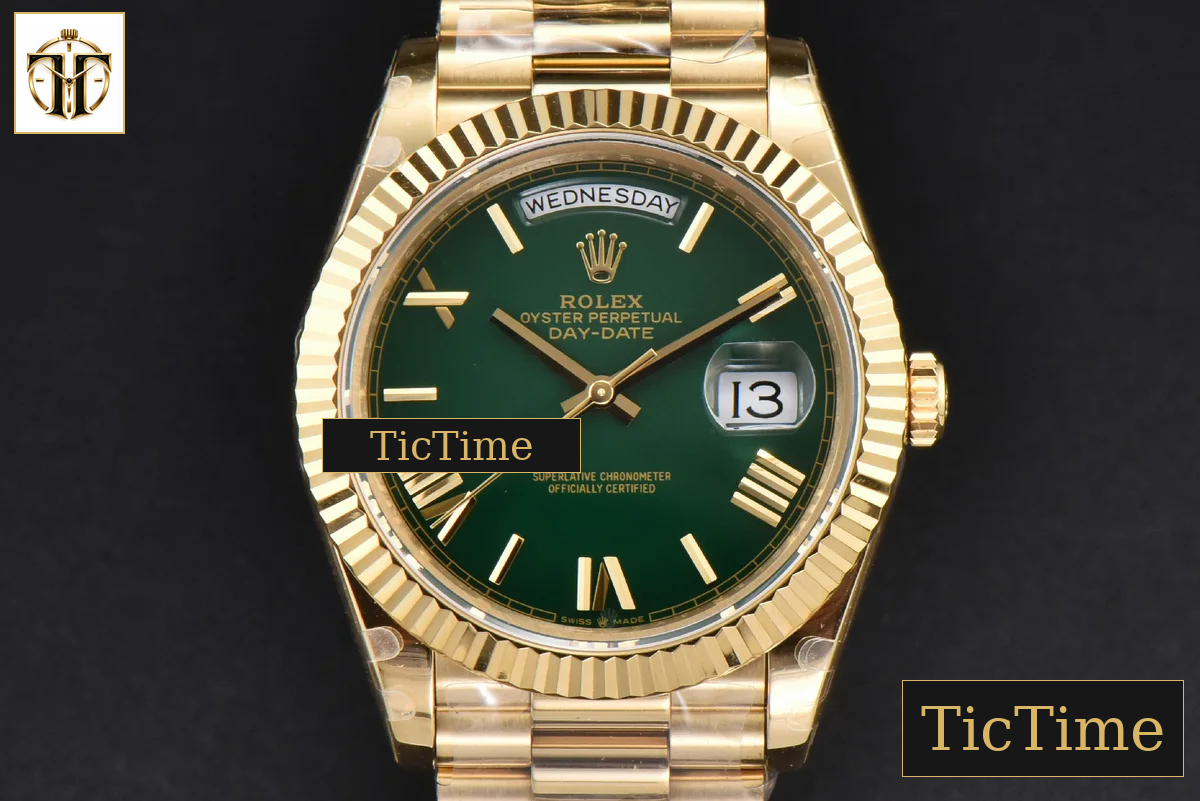 DayDate 904L 40mm BPF YG Green Dial YG Bracelet A3235 — foto 2
