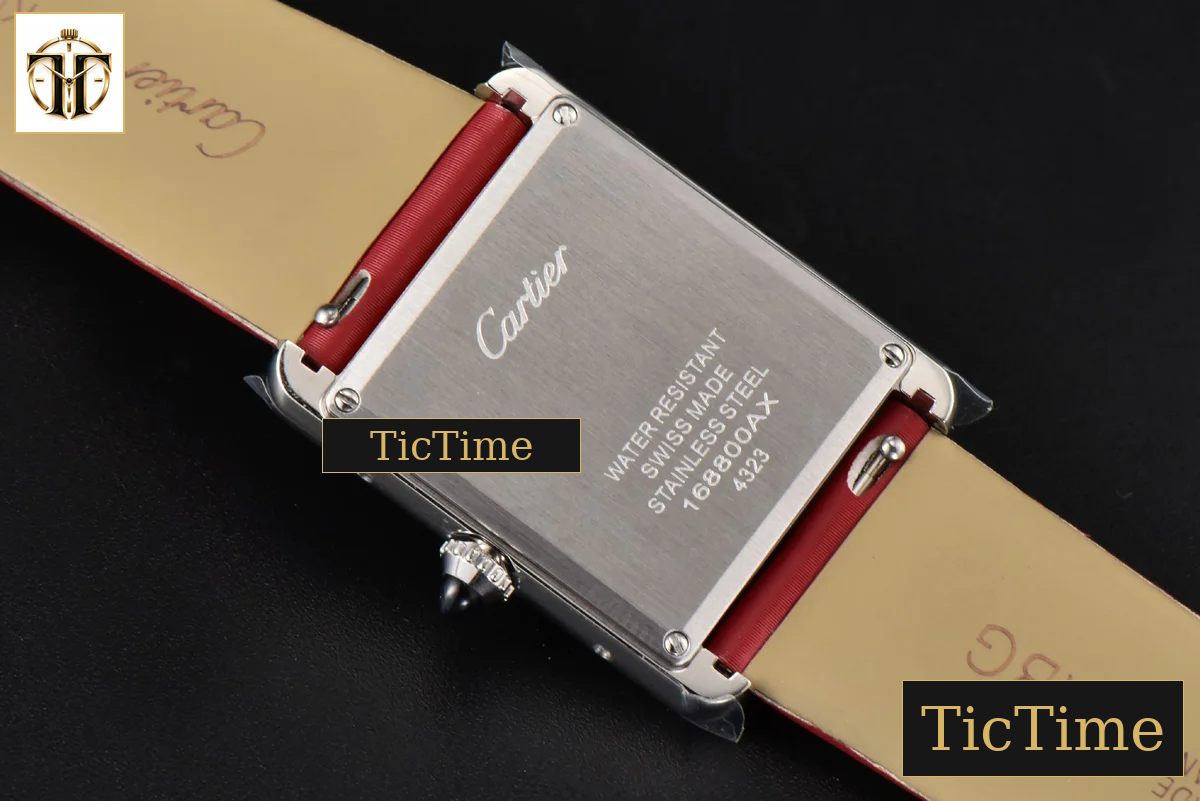 Tank Must Large 33.7×25.5mm K11F Diamond White Dial Red Smooth Calf Strap Quartz — foto 14