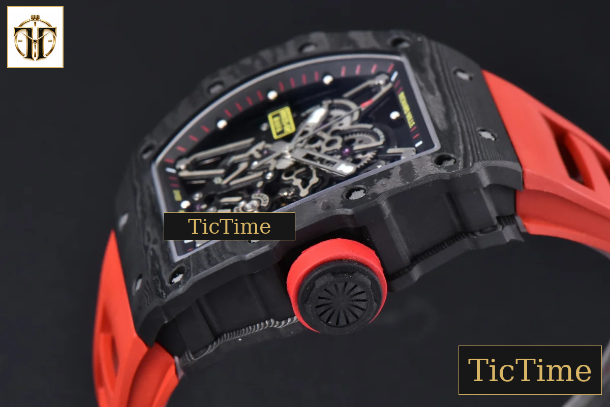 RM035-02 42mm T+F Black Forged Carbon Skeleton Dial Red Crown Red Rubber Strap RMUL2 — foto 11