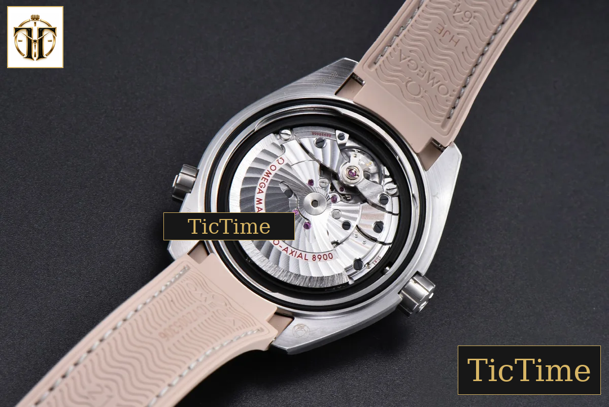 Planet Ocean 43.5mm VSF Brown Salmon Dial Rubber Strap A8900 — foto 23