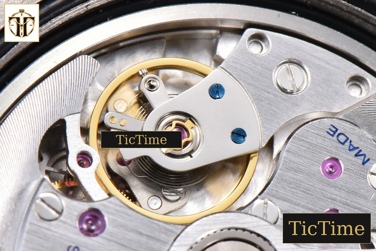 Luminor GMT PAM1096 42mm VSF Titanium Black Dial Black Leather Strap P9011 — foto 28