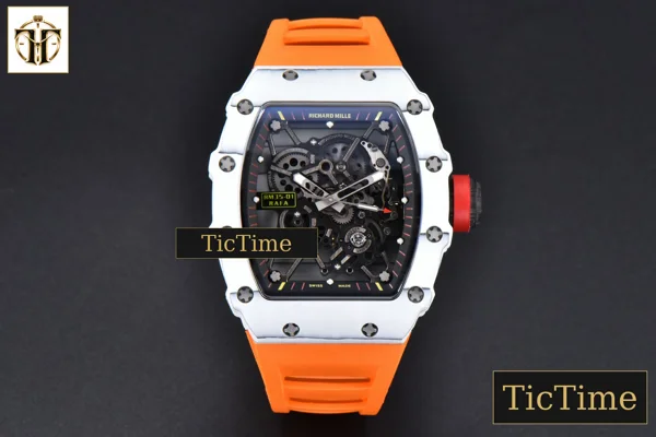 Foto frontal — RM035-02 42mm T+F White Forged Carbon Skeleton Dial Red Crown Orange Rubber Strap RMUL2