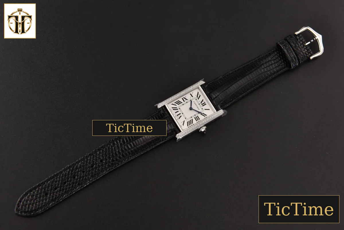 Tank Must Large 33.7×25.5mm K11F Diamond White Dial Black Croc Strap Quartz — foto 28