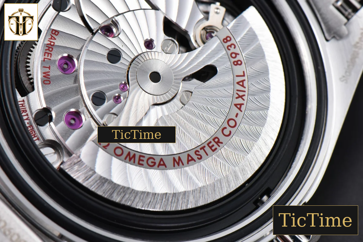 Aqua Terra 150m GMT Worldtimer 43mm VSF Ice Blue Dial SS Bracelet A8938 — foto 23