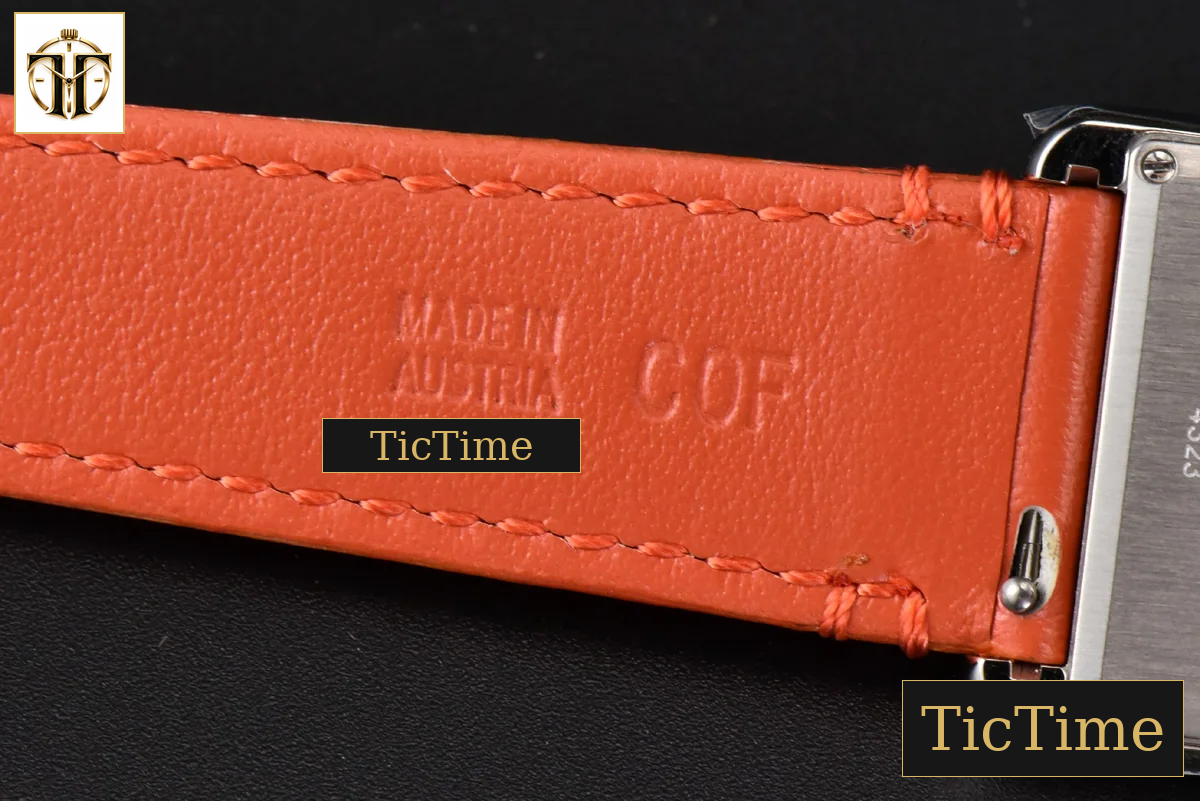 Tank Must Large 33.7×25.5mm K11F White Dial Orange Smooth Calf Strap Quartz — foto 26