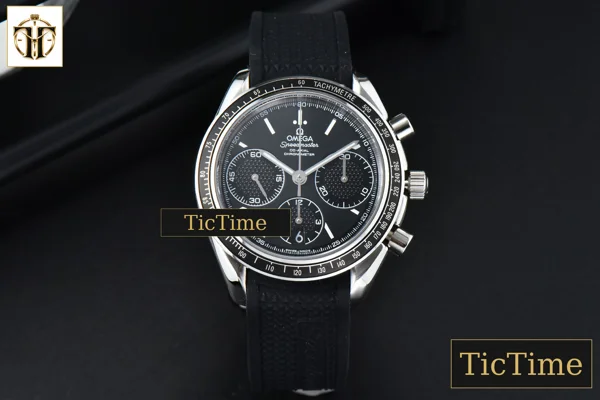 Foto frontal — Speedmaster Racing Master 40mm HRF Black Dial Black Rubber Strap A7750