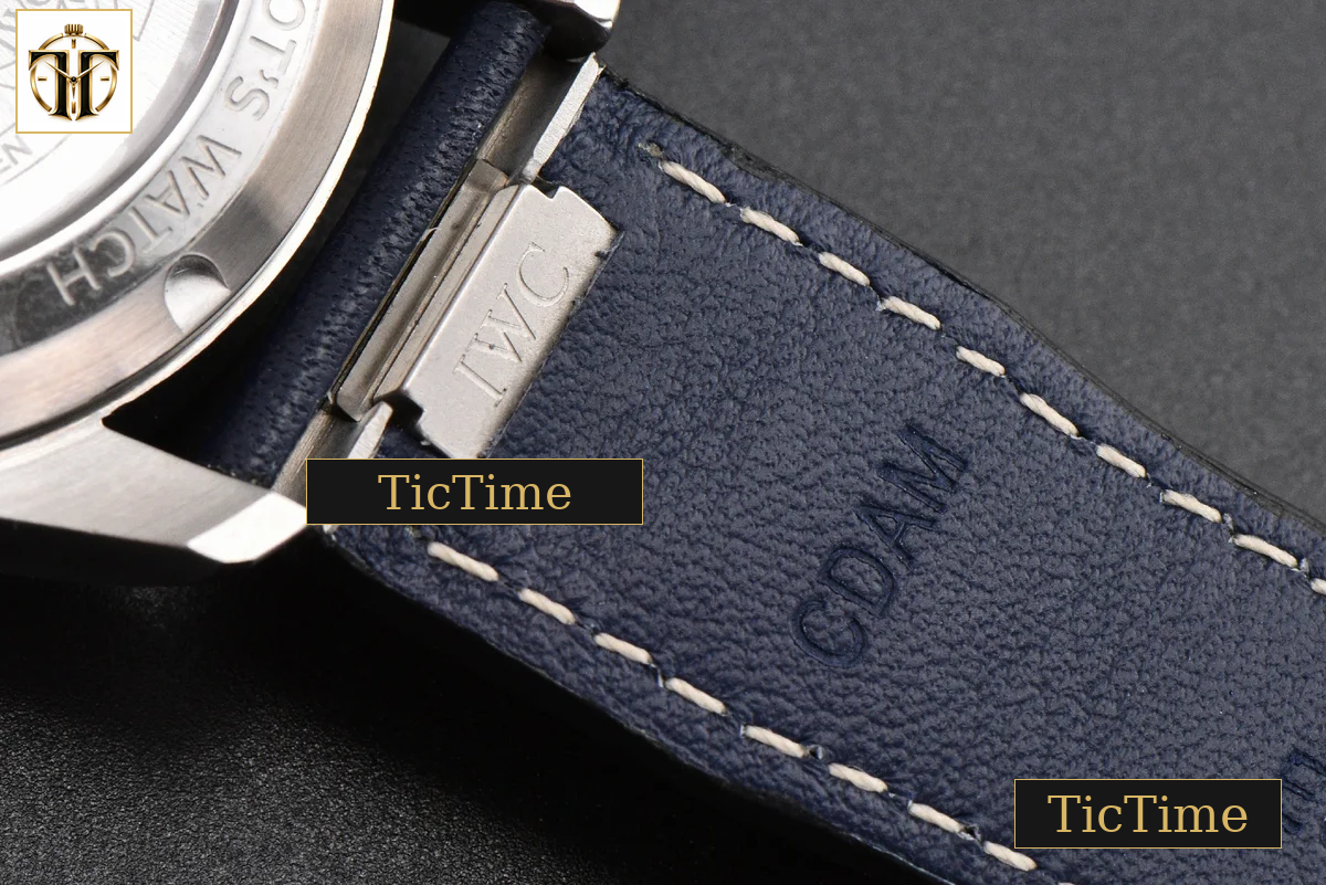 Pilot Chrono IW388101 41mm APSF Blue Dial Blue Leather Strap SA69385 — foto 23