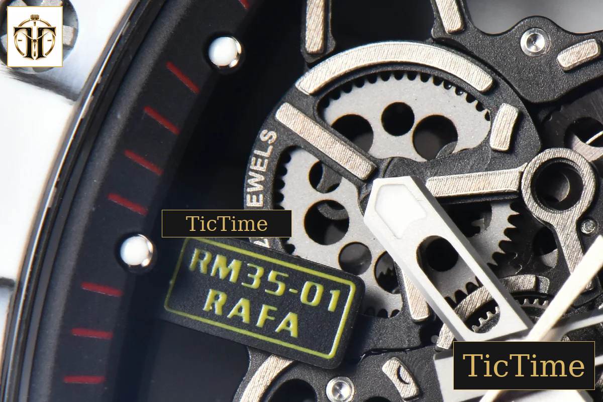 RM035-02 42mm T+F White Forged Carbon Skeleton Dial Red Crown Black Rubber Strap RMUL2 — foto 8