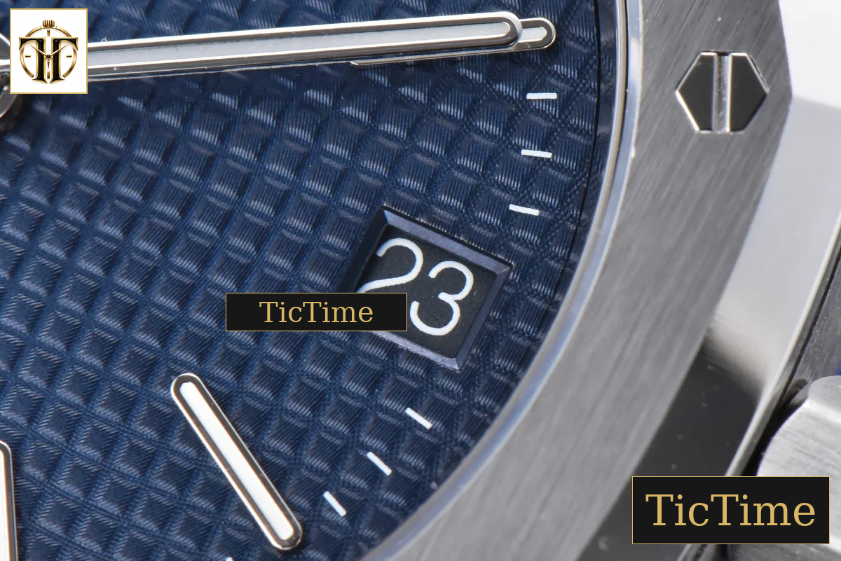 Royal Oak “50th Anniversary” 16202 39mm ZF Blue Textured Dial SS Bracelet A7121 — foto 10