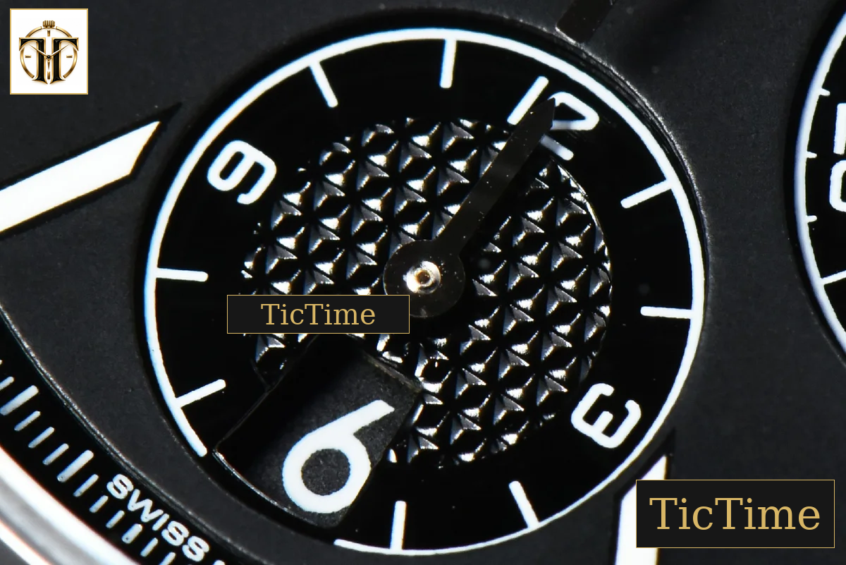 Speedmaster Racing Master 40mm HRF Black Dial Black Rubber Strap A7750 — foto 8
