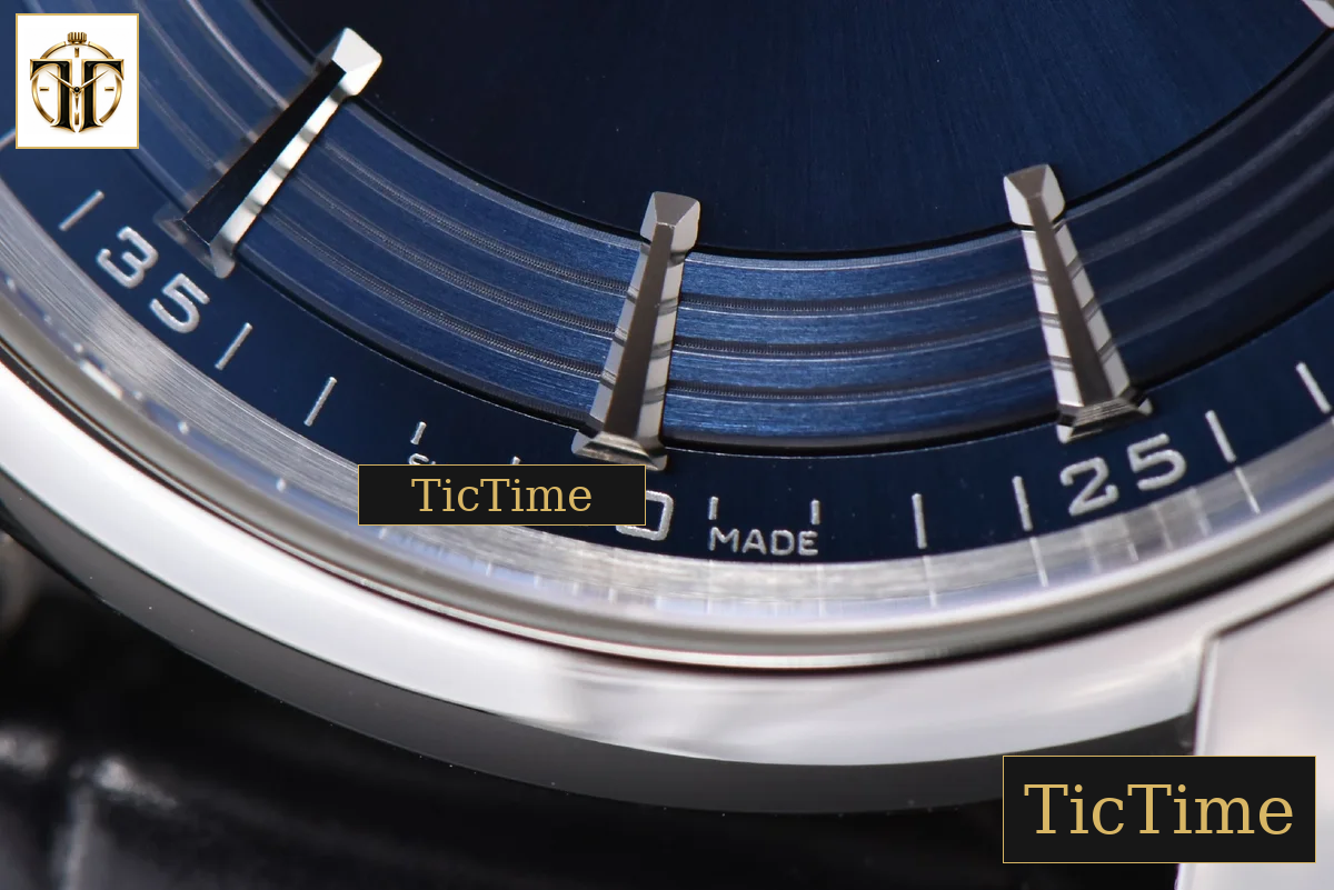 De Ville Hour Vision 41mm VSF Blue/Silver Dial Black Croco Strap A8500 — foto 8