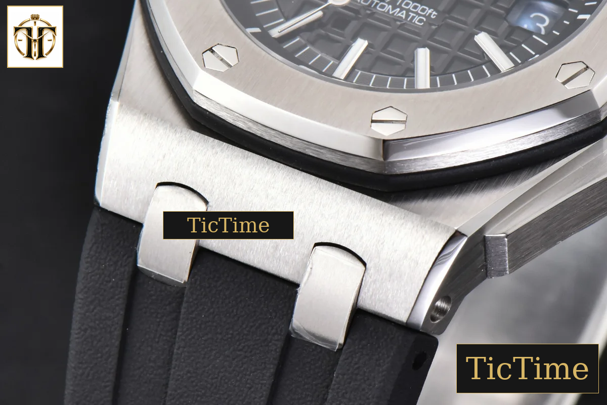 Royal Oak Offshore Diver 15710 42mm APSF Black Dial Black Rubber Strap SA3120 — foto 10