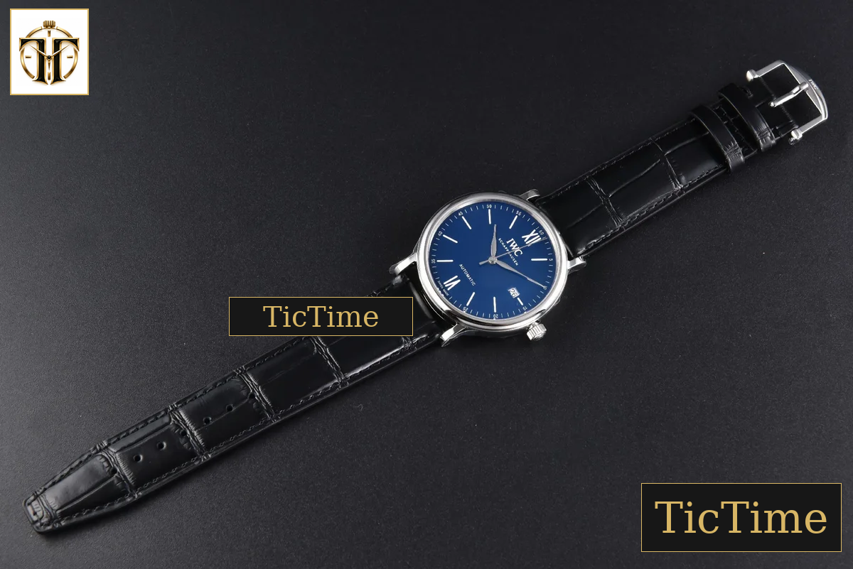 Portofino 40mm V7F Blue Dial Black Leather Strap A2892 — foto 31