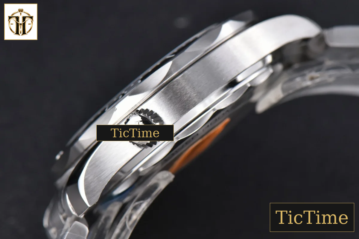 Seamaster Diver 42mm VSF SS 300M Black Dial SS Bracelet VS8800 — foto 13
