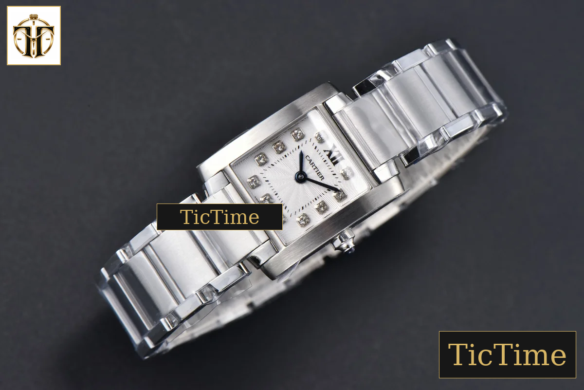 Tank Francaise Small 25.7mmx21.2mm 8848F Diamond Marker SS Bracelet Quartz — foto 4
