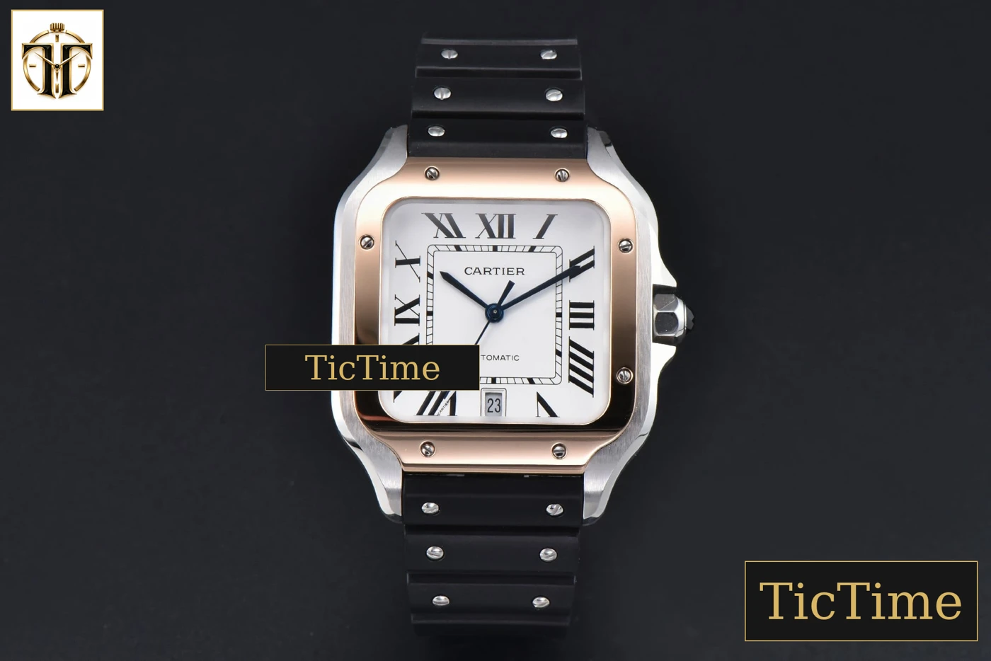 Vista frontal — Santos de Cartier XL 40mm AF SS White Dial RG Bezel Black Rubber Strap Miyota 9015