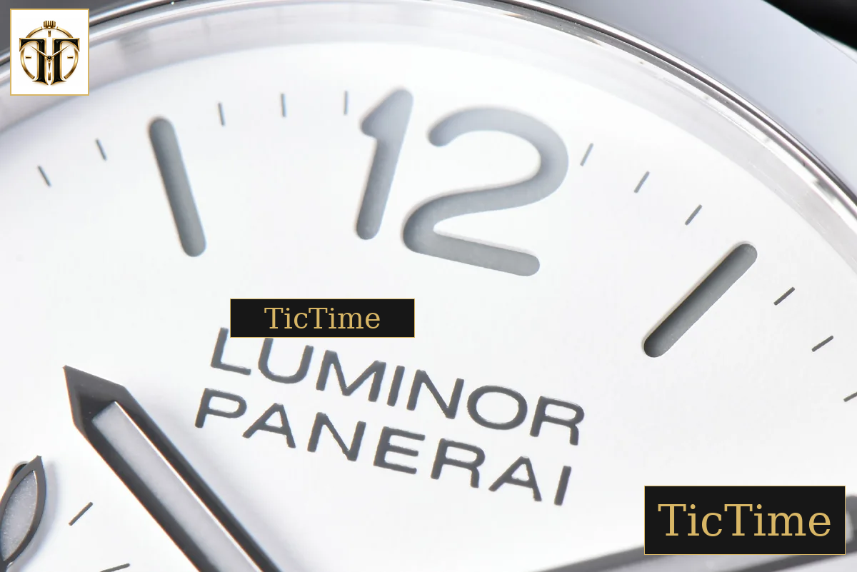 Luminor Quaranta BiTempo PAM1367 40mm VSF White Dial Leather Strap P900 — foto 4