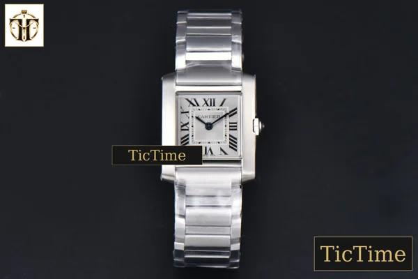Foto frontal — Tank Francaise Small 25.7mmx21.2mm 8848F SS Bracelet Quartz