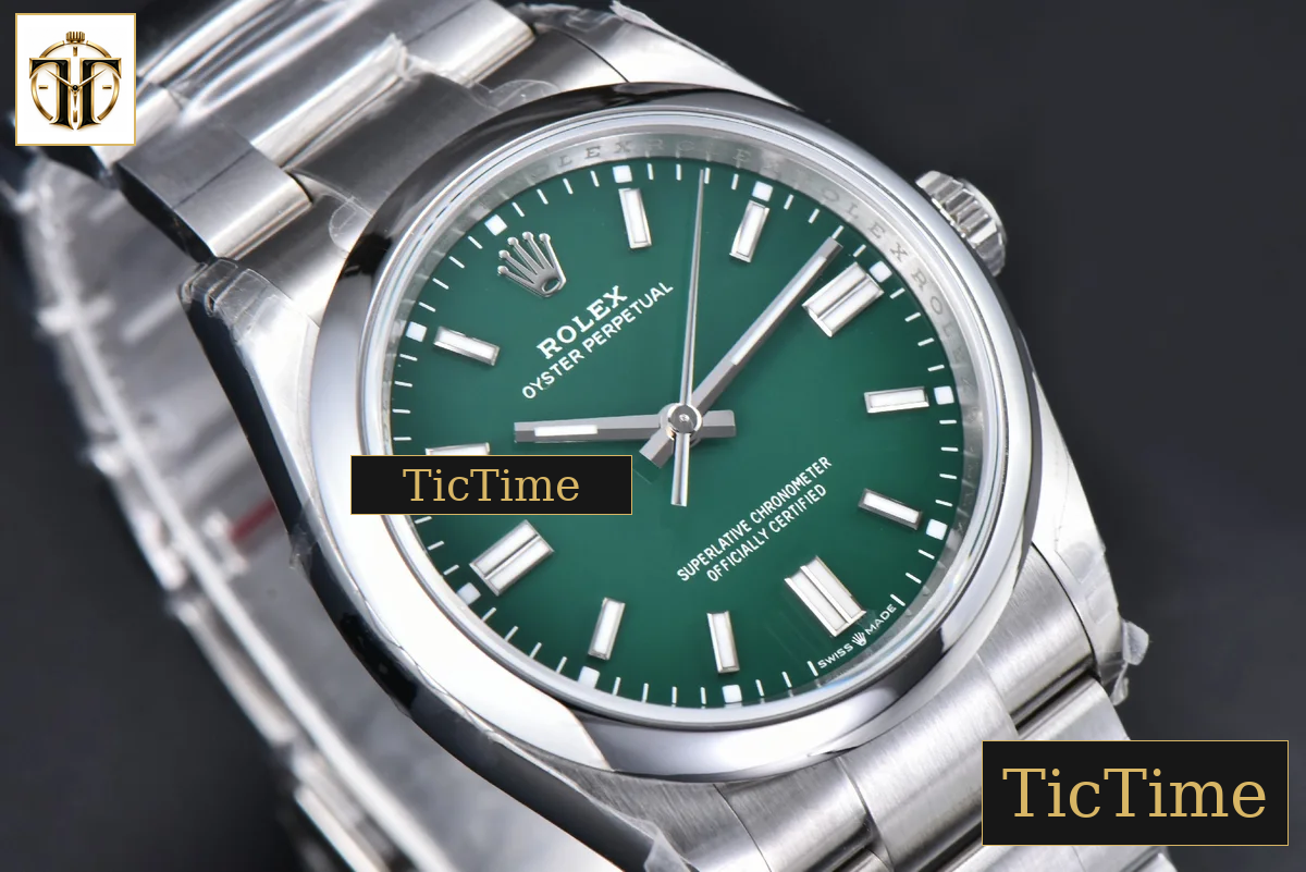 Oyster Perpetual 904L 126000 36mm VSF Green Dial Bracelet VS3230 — foto 13