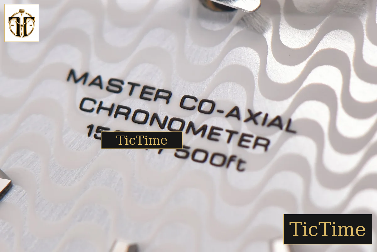 Aqua Terra 150M 41mm VSF White Wave Dial Silver Markers SS Bracelet A8500 — foto 6