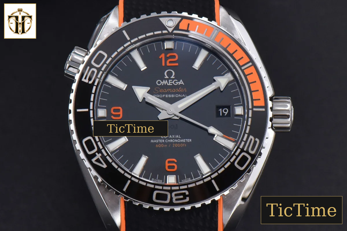 Planet Ocean 600m 43.5mm VSF Black Dial 1/4 Orange Bezel Rubber Strap A8900 — foto 2