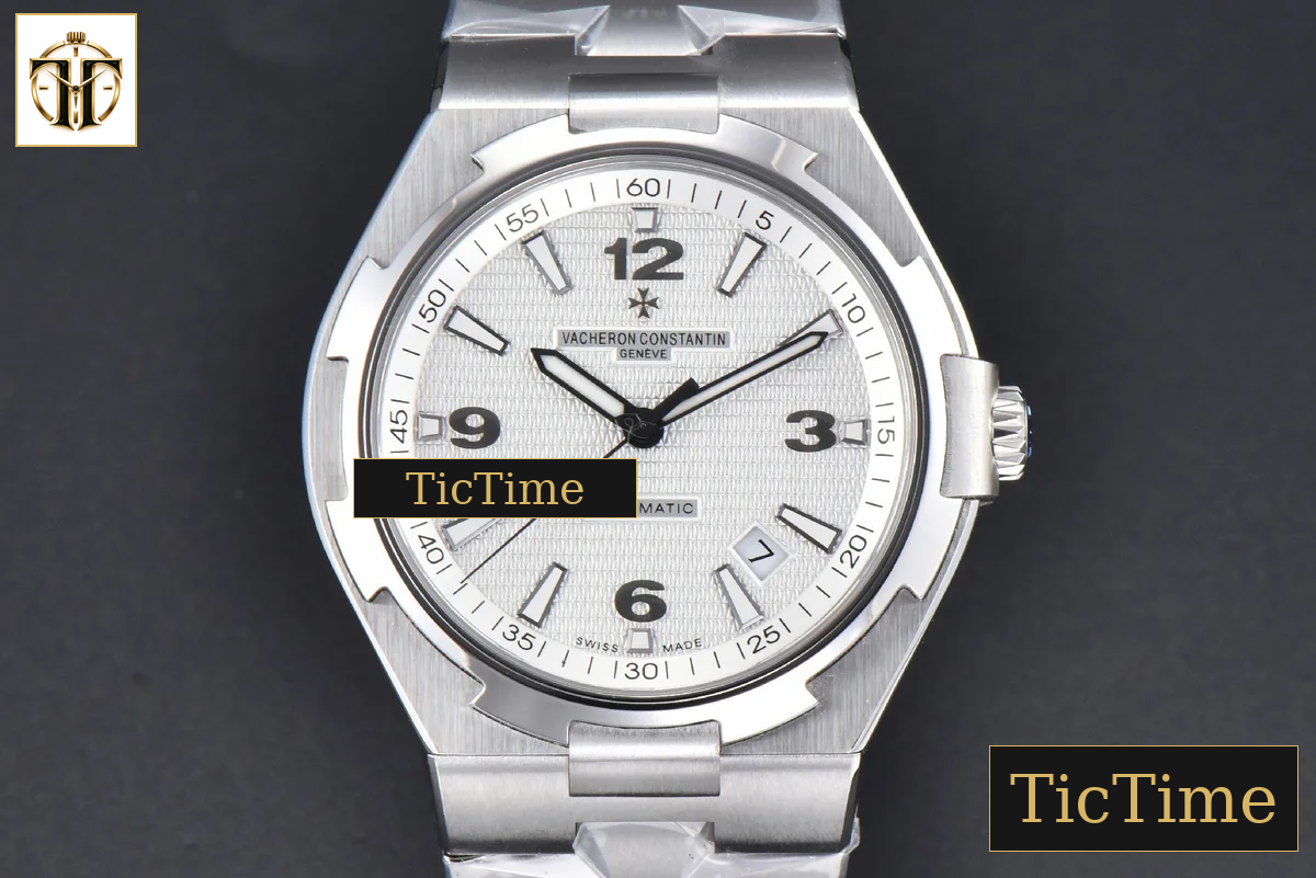 Overseas 47040 42mm PPF White Dial SS Bracelet A1226 — foto 2